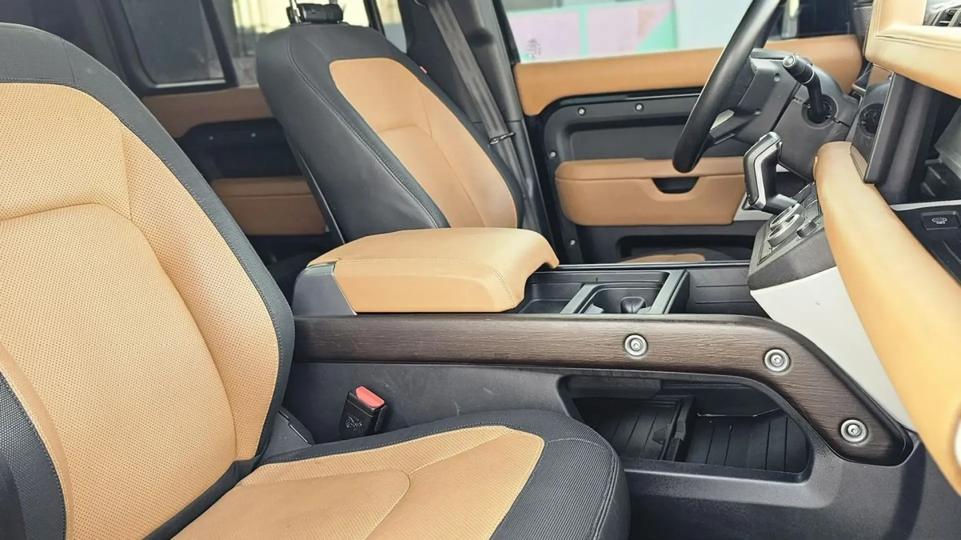 Range Rover Defender