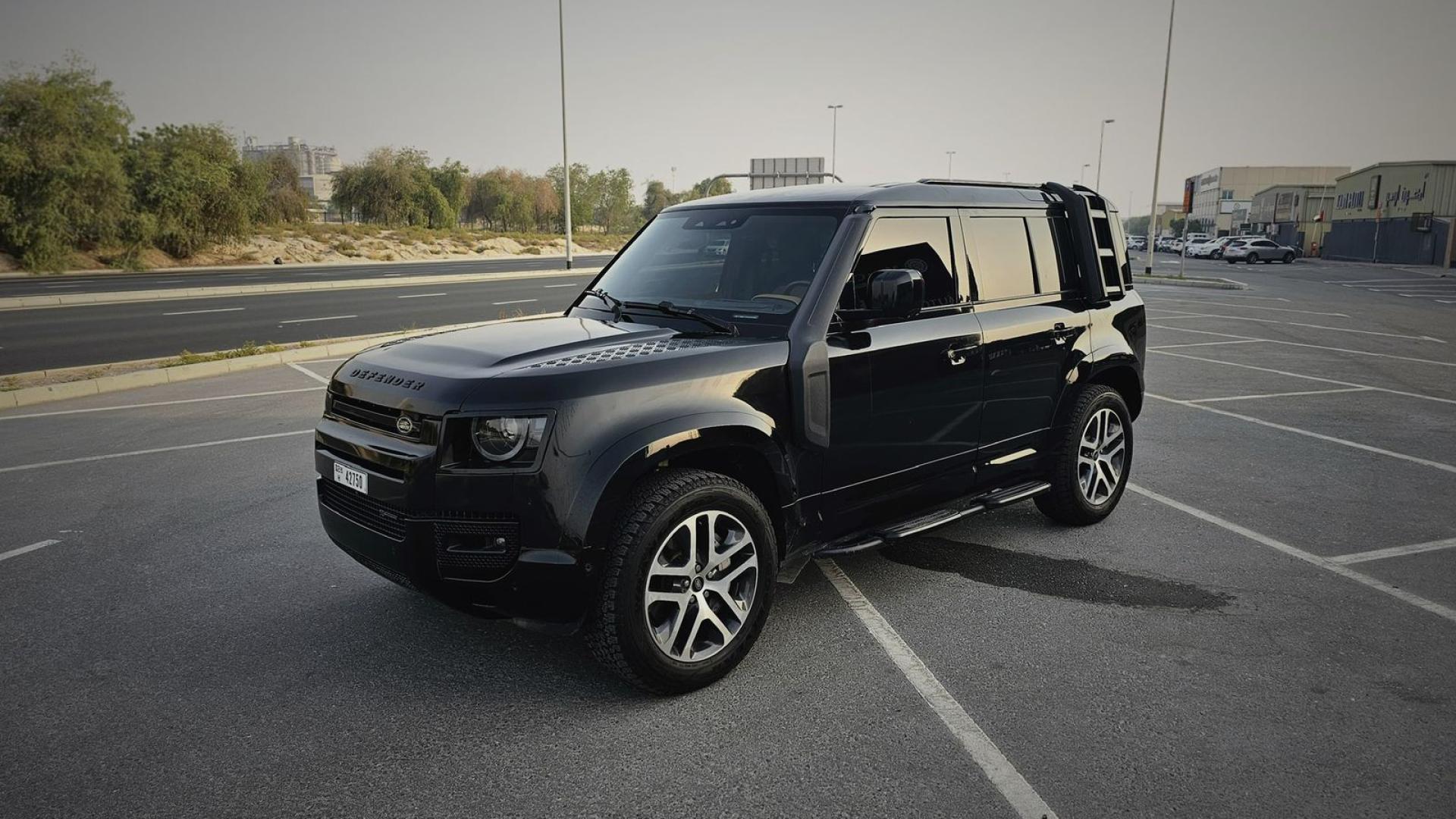 Range Rover Defender