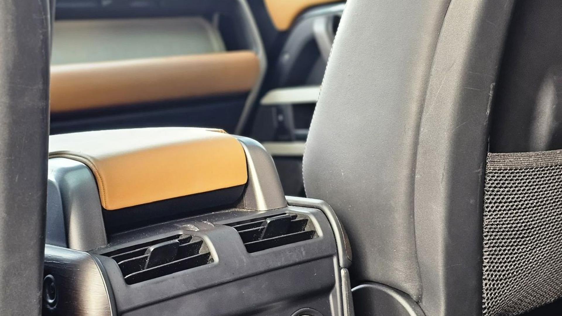 Range Rover Defender