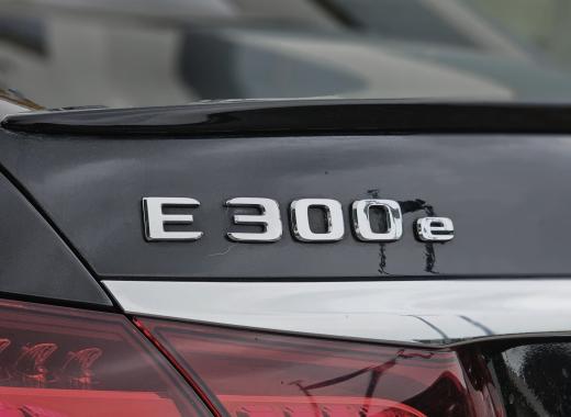 Mercedes E300