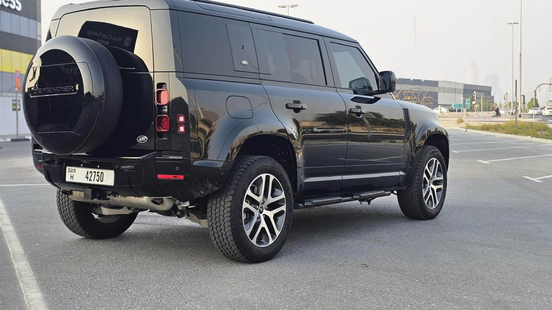 Range Rover Defender