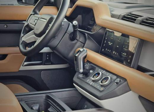 Range Rover Defender