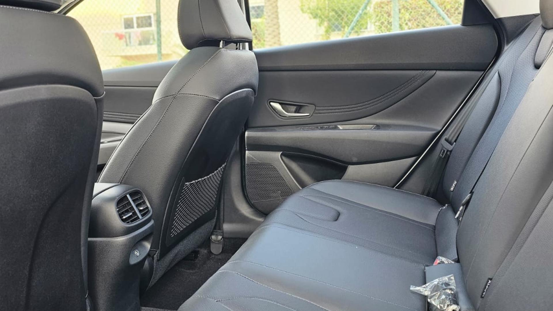 Hyundai Elentra 2025