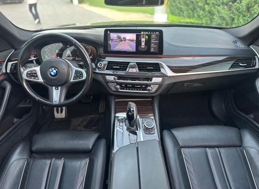 BMW 520i Black