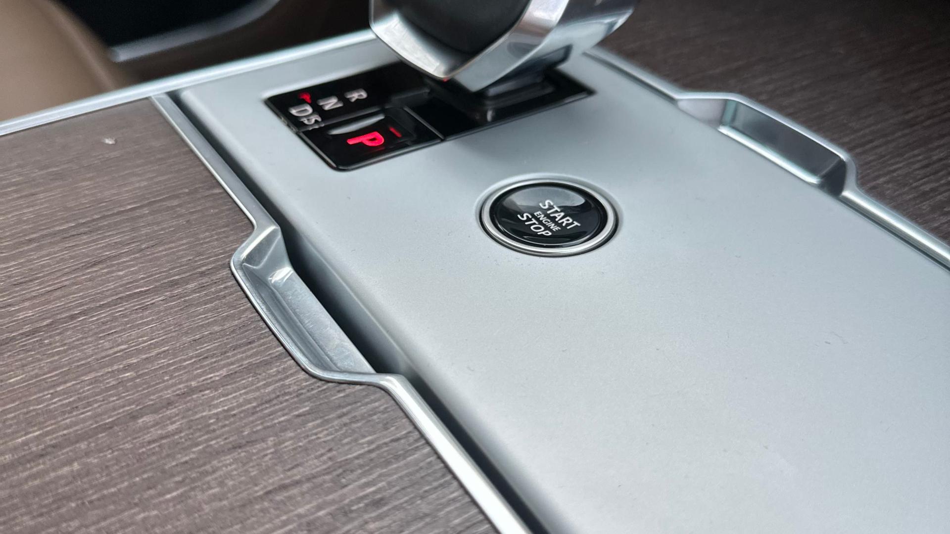 Range rover vouge 2025