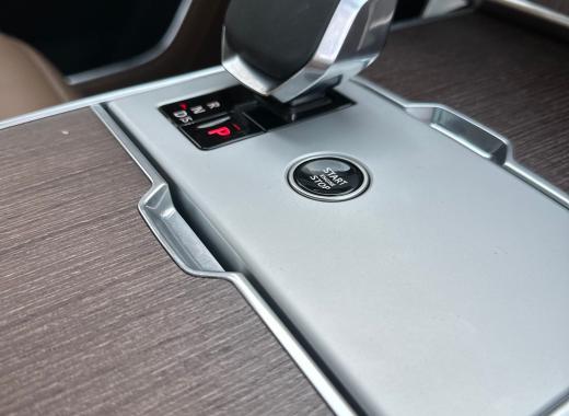 Range rover vouge 2025